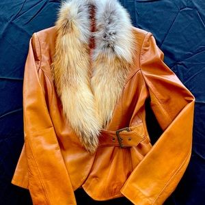 Caché Camel Leather jacket with Fox collar